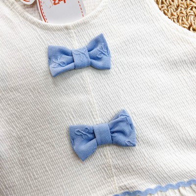  Conj. Blusa Anarruga Dois Laços e Short - Off White e Azul Bebê